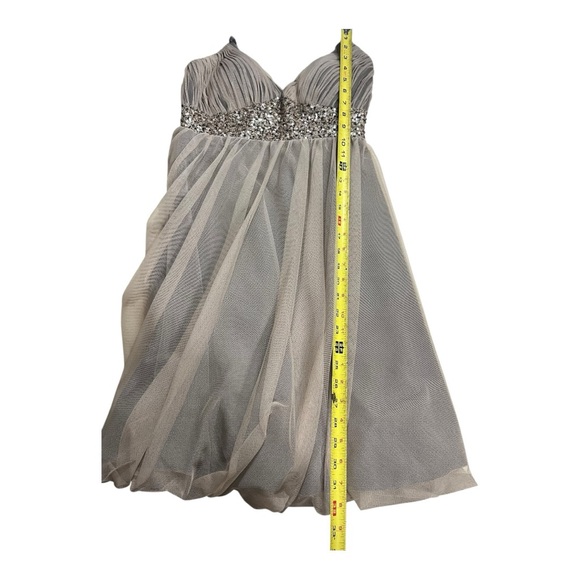 Mac Duggal Couture Tulle Embellished Dress - Picture 7 of 8